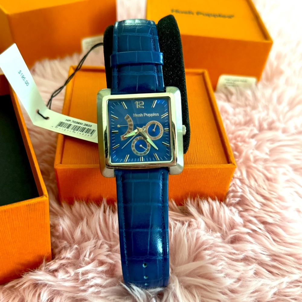 NIB HUSH PUPPIES SQUARE FACE WATCH‎